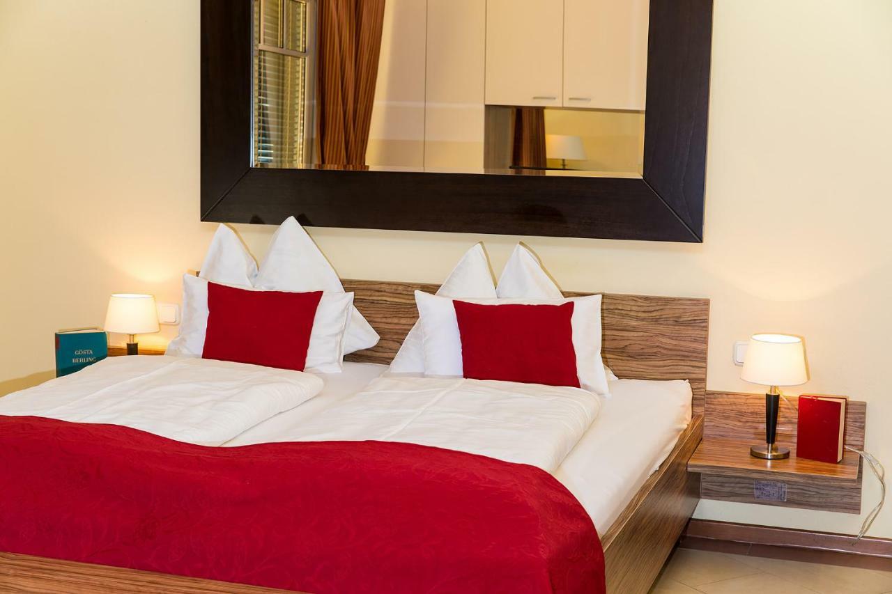 Garni Poelzl Hotel 4*